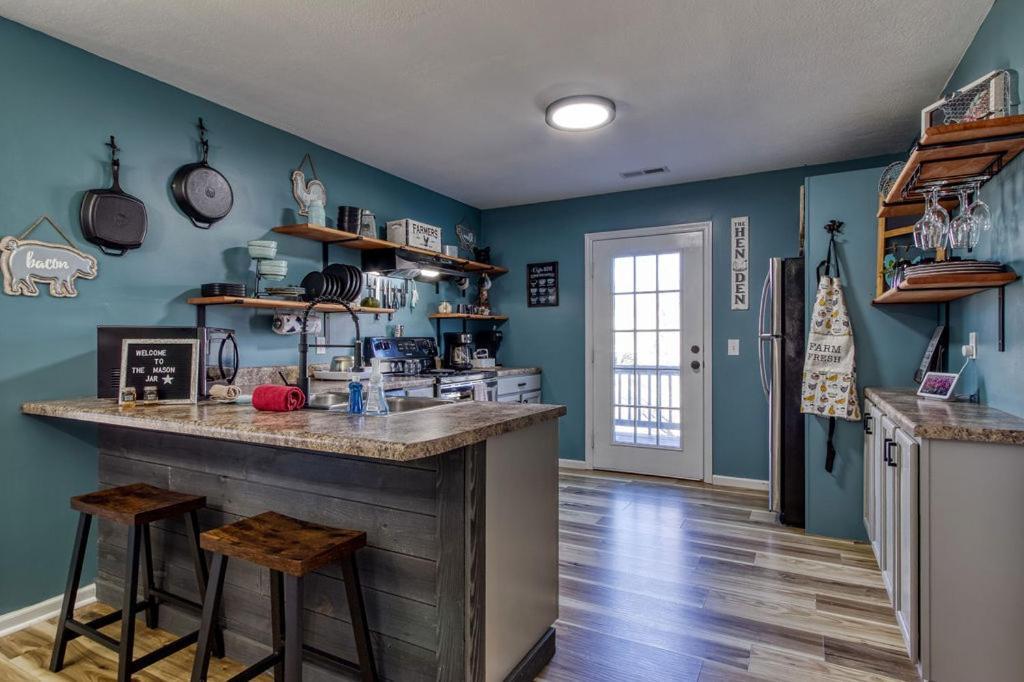 The Mason Jar, Hot Tub, Wifi, 1089 Free Tickets Each Paid Day, Dollywood And More! Pigeon Forge Eksteriør bilde
